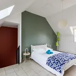 Le Duplex , Proche Gare Rer, Parking, Arrivee Autonome Апартаменты Палезо