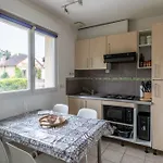 Le Duplex , Proche Gare Rer, Parking, Arrivee Autonome *