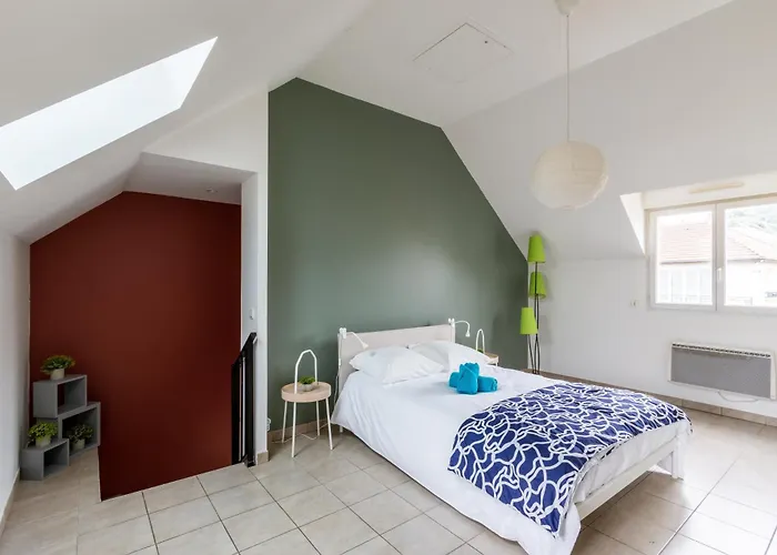 Le Duplex , Proche Gare Rer, Parking, Arrivee Autonome Apartment Palaiseau